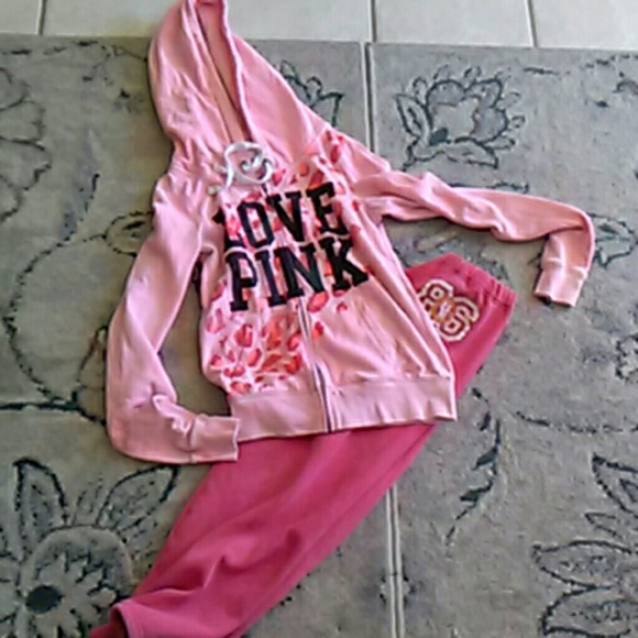 PINK Victoria's Secret Pants - Victoria secret pink tracksuit